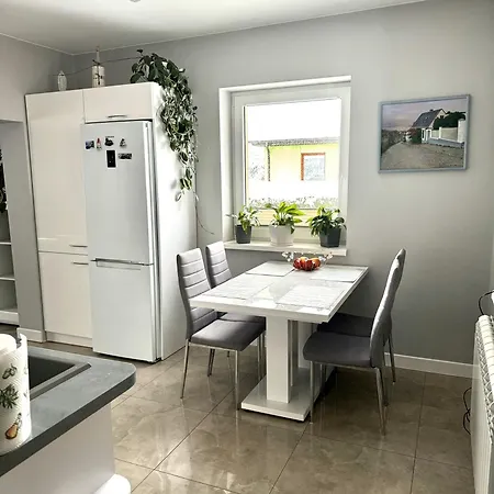 U Podnoza Skrzycznego