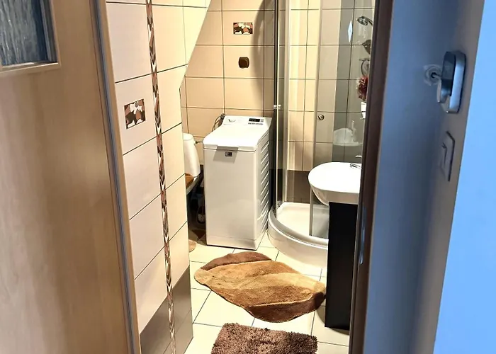 U Podnoza Skrzycznego *